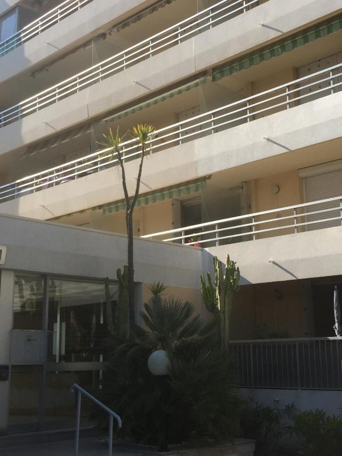 Studio 127, Vue Mer Et Piscine, Port Santa Lucia Saint-Raphaël Eksteriør billede